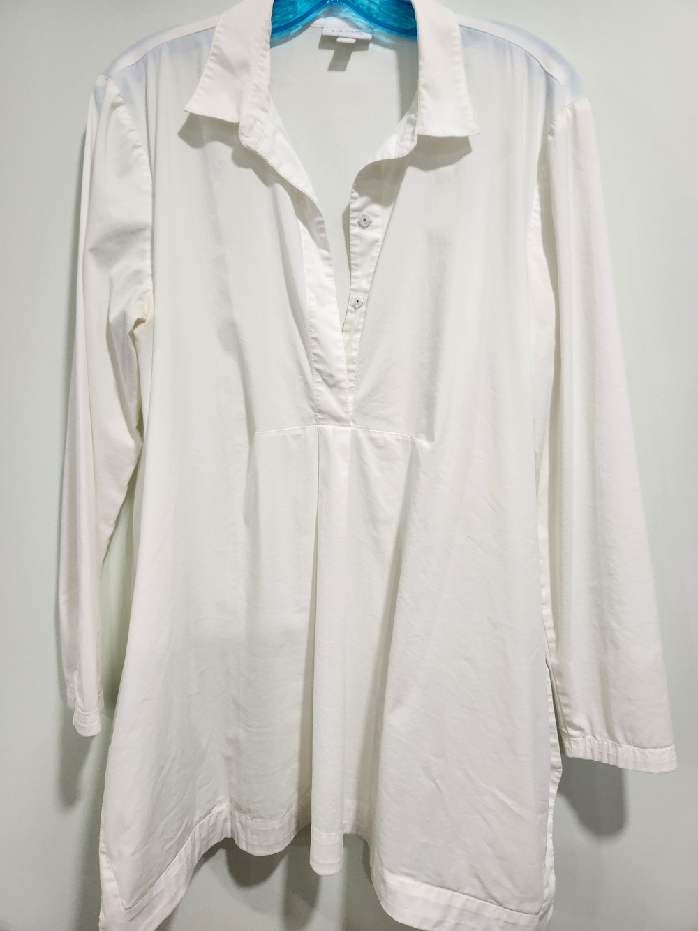 J. Jill White Long-Sleeve V-Neck Tunic